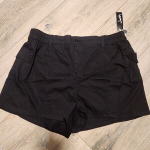 Justify Utility Cargo Shorts Black Size XL NWT